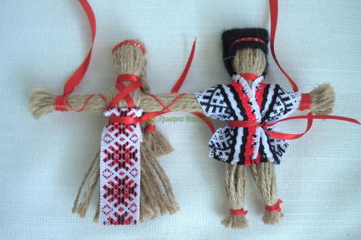 <div style=margin-left:10px><h1>Подарок-оберег "Неразлучники" Кукла-мотанка. Подарок в дом.Размер:11х17 см.</h1><p><a href="/catalog/podarki--suveniry/">Подарунки, сувеніри</a> » <a href="/catalog/podarki--suveniry/podarki/">Подарунки</a></p><i class="fa fa-map-marker"></i> Днепропетровская область, Днепропетровск<br /><br /><div class="socdata"><script src="//yastatic.net/es5-shims/0.0.2/es5-shims.min.js"></script>
                                            <script src="//yastatic.net/share2/share.js"></script>
                                            <div class="ya-share2" data-services="facebook,gplus,twitter,lj,viber,whatsapp,skype" data-counter=""></div></div>