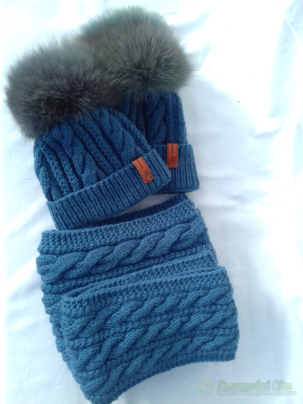 <div style=margin-left:10px><h1>Вязаные комплекты под заказ</h1><p><a href="/catalog/rukodelie/">Рукоділля</a> » <a href="/catalog/rukodelie/rukodelie--obschee/">Рукоділля, загальне</a></p><i class="fa fa-map-marker"></i> Запорожская область, Запорожье<br /><br /><div class="socdata"><script src="//yastatic.net/es5-shims/0.0.2/es5-shims.min.js"></script>
                                            <script src="//yastatic.net/share2/share.js"></script>
                                            <div class="ya-share2" data-services="facebook,gplus,twitter,lj,viber,whatsapp,skype" data-counter=""></div></div>