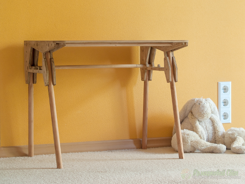 <div style=margin-left:10px><h1>детский рабочий стол Stable от #Tshaped</h1><p><a href="/catalog/dekor/">Декор</a> » <a href="/catalog/dekor/mebel/">Меблі</a></p><i class="fa fa-map-marker"></i> Киевская область, Киев<br /><br /><script src="//yastatic.net/es5-shims/0.0.2/es5-shims.min.js"></script>
                                            <script src="//yastatic.net/share2/share.js"></script>
                                            <div class="ya-share2" data-services="facebook,gplus,twitter,lj,viber,whatsapp,skype" data-counter=""></div><br /><div class="socdata"></div></div>