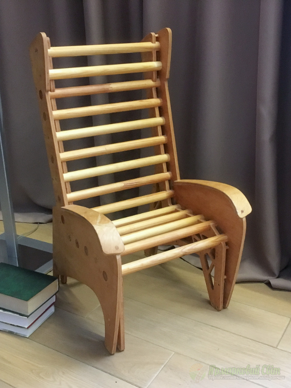 <div style=margin-left:10px><h1>детское кресло Dominate от #Tshaped</h1><p><a href="/catalog/dekor/">Декор</a> » <a href="/catalog/dekor/mebel/">Меблі</a></p><i class="fa fa-map-marker"></i> Киевская область, Киев<br /><br /><div class="socdata"><script src="//yastatic.net/es5-shims/0.0.2/es5-shims.min.js"></script>
                                            <script src="//yastatic.net/share2/share.js"></script>
                                            <div class="ya-share2" data-services="facebook,gplus,twitter,lj,viber,whatsapp,skype" data-counter=""></div></div>