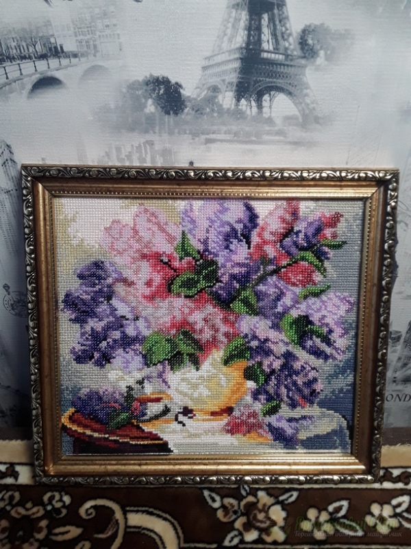 <div style=margin-left:10px><h1>Вышитая картина Сирень</h1><p><a href="/catalog/kartiny/">Картини</a> » <a href="/catalog/kartiny/vyshitye/">Вишиті</a></p><i class="fa fa-map-marker"></i> Днепропетровская область, Апостолово<br /><br /><div class="socdata"><script src="//yastatic.net/es5-shims/0.0.2/es5-shims.min.js"></script>
                                            <script src="//yastatic.net/share2/share.js"></script>
                                            <div class="ya-share2" data-services="facebook,gplus,twitter,lj,viber,whatsapp,skype" data-counter=""></div></div>