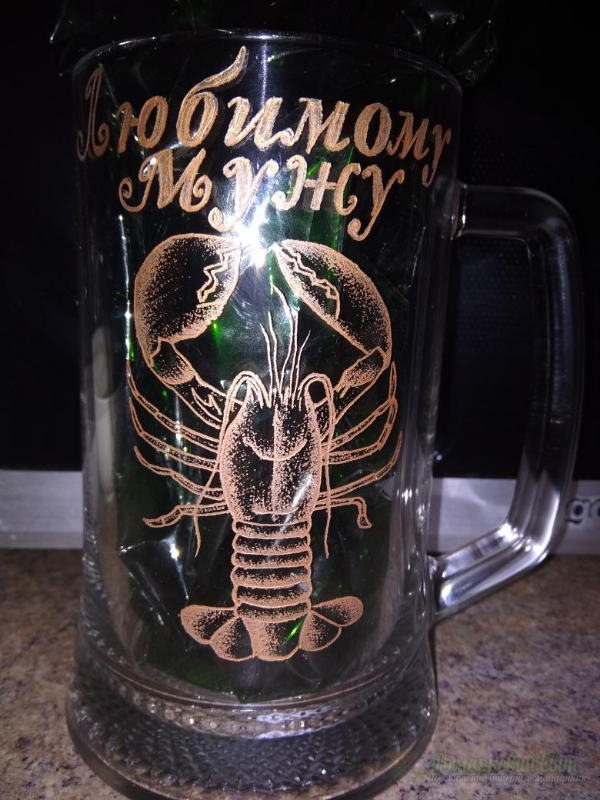 <div style=margin-left:10px><h1>Гравировка</h1><p><a href="/catalog/ukrasheniya/">Прикраси</a> » <a href="/catalog/ukrasheniya/podarki/">Подарунки</a></p><i class="fa fa-map-marker"></i> Полтавская область, Полтава<br /><br /><div class="socdata"><script src="//yastatic.net/es5-shims/0.0.2/es5-shims.min.js"></script>
                                            <script src="//yastatic.net/share2/share.js"></script>
                                            <div class="ya-share2" data-services="facebook,gplus,twitter,lj,viber,whatsapp,skype" data-counter=""></div></div>