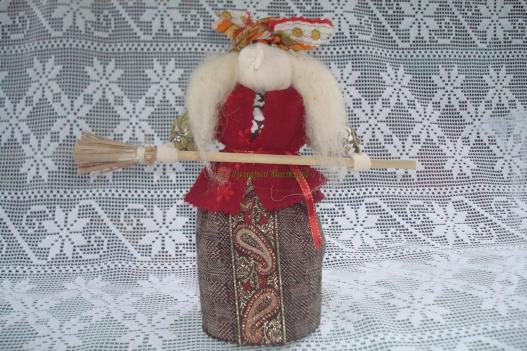 <div style=margin-left:10px><h1>Баба Яга. Оберег и подарок. Кукла-мотанка.</h1><p><a href="/catalog/podarki--suveniry/">Подарунки, сувеніри</a> » <a href="/catalog/podarki--suveniry/podarki/">Подарунки</a></p><i class="fa fa-map-marker"></i> Днепропетровская область, Днепропетровск<br /><br /><div class="socdata"><script src="//yastatic.net/es5-shims/0.0.2/es5-shims.min.js"></script>
                                            <script src="//yastatic.net/share2/share.js"></script>
                                            <div class="ya-share2" data-services="facebook,gplus,twitter,lj,viber,whatsapp,skype" data-counter=""></div></div>