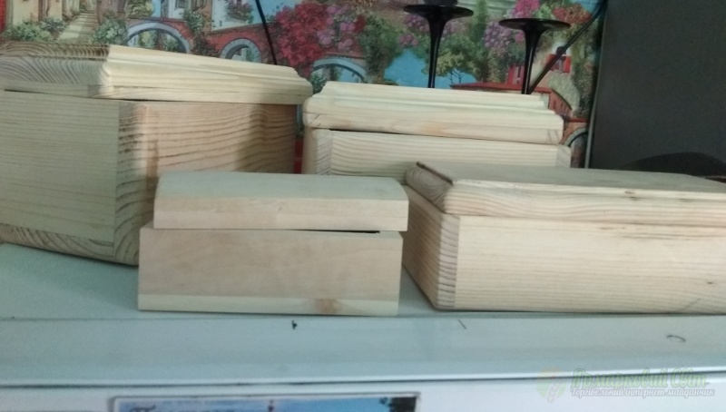 <div style=margin-left:10px><h1>Заготовки шкатулок</h1><p><a href="/catalog/dekor/">Декор</a> » <a href="/catalog/dekor/drugoe/">Iнше</a></p><i class="fa fa-map-marker"></i> Полтавская область, Полтава<br /><br /><div class="socdata"><script src="//yastatic.net/es5-shims/0.0.2/es5-shims.min.js"></script>
                                            <script src="//yastatic.net/share2/share.js"></script>
                                            <div class="ya-share2" data-services="facebook,gplus,twitter,lj,viber,whatsapp,skype" data-counter=""></div></div>