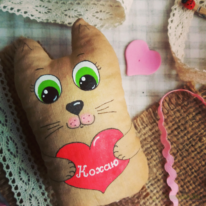 <div style=margin-left:10px><h1>кофейные сувениры - украшение в авто и дом с ароматом кофе и корицы</h1><p><a href="/catalog/podarki--suveniry/">Подарунки, сувеніри</a> » <a href="/catalog/podarki--suveniry/podarki/">Подарунки</a></p><i class="fa fa-map-marker"></i> Полтавская область, Полтава<br /><br /><div class="socdata"><script src="//yastatic.net/es5-shims/0.0.2/es5-shims.min.js"></script>
                                            <script src="//yastatic.net/share2/share.js"></script>
                                            <div class="ya-share2" data-services="facebook,gplus,twitter,lj,viber,whatsapp,skype" data-counter=""></div></div>