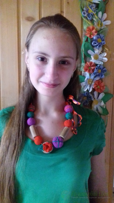 <div style=margin-left:10px><h1>Намисто </h1><p><a href="/catalog/ukrasheniya/">Прикраси</a> » <a href="/catalog/ukrasheniya/aksessuary/">Аксесуари</a></p><i class="fa fa-map-marker"></i> Львовская область, Старый Самбор<br /><br /><div class="socdata"><script src="//yastatic.net/es5-shims/0.0.2/es5-shims.min.js"></script>
                                            <script src="//yastatic.net/share2/share.js"></script>
                                            <div class="ya-share2" data-services="facebook,gplus,twitter,lj,viber,whatsapp,skype" data-counter=""></div></div>