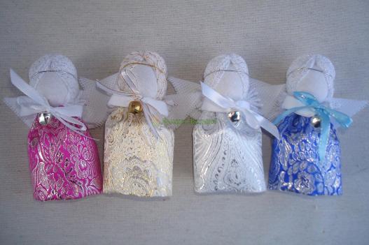 <div style=margin-left:10px><h1>Подарок для пары."Богач и "Ангелочек"</h1><p><a href="/catalog/podarki--suveniry/">Подарунки, сувеніри</a> » <a href="/catalog/podarki--suveniry/podarki/">Подарунки</a></p><i class="fa fa-map-marker"></i> Днепропетровская область, Днепропетровск<br /><br /><div class="socdata"><script src="//yastatic.net/es5-shims/0.0.2/es5-shims.min.js"></script>
                                            <script src="//yastatic.net/share2/share.js"></script>
                                            <div class="ya-share2" data-services="facebook,gplus,twitter,lj,viber,whatsapp,skype" data-counter=""></div></div>