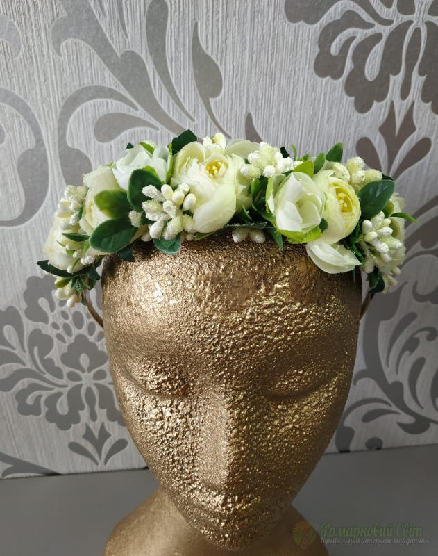 <div style=margin-left:10px><h1>Обруч с цветами эйвори Hair band from metal with ivory</h1><p><a href="/catalog/aksessuary/">Аксесуари</a> » <a href="/catalog/aksessuary/obruchi/">Обручі</a></p><i class="fa fa-map-marker"></i> Винницкая область, Винница<br /><br /><div class="socdata"><script src="//yastatic.net/es5-shims/0.0.2/es5-shims.min.js"></script>
                                            <script src="//yastatic.net/share2/share.js"></script>
                                            <div class="ya-share2" data-services="facebook,gplus,twitter,lj,viber,whatsapp,skype" data-counter=""></div></div>