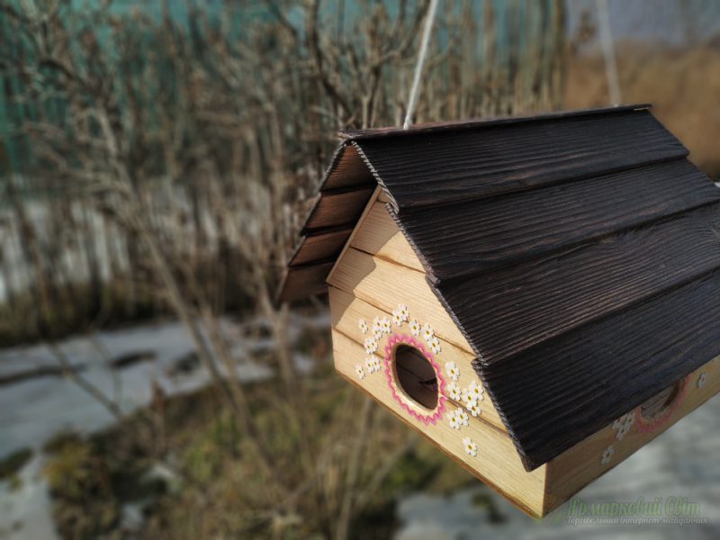 <div style=margin-left:10px><h1>Кормушка для птиц.</h1><p><a href="/catalog/valyanie/">Валяння</a> » <a href="/catalog/valyanie/obschee/">Загальне</a></p><i class="fa fa-map-marker"></i> Днепропетровская область, Днепропетровск<br /><br /><div class="socdata"><script src="//yastatic.net/es5-shims/0.0.2/es5-shims.min.js"></script>
                                            <script src="//yastatic.net/share2/share.js"></script>
                                            <div class="ya-share2" data-services="facebook,gplus,twitter,lj,viber,whatsapp,skype" data-counter=""></div></div>