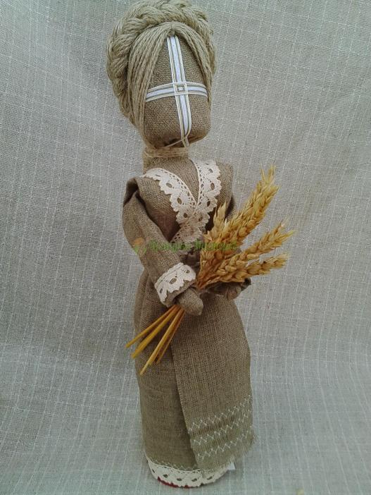 <div style=margin-left:10px><h1>Кукла-мотанка `Берегиня` Оберег-подарок в дом.</h1><p><a href="/catalog/podarki--suveniry/">Подарунки, сувеніри</a> » <a href="/catalog/podarki--suveniry/podarki/">Подарунки</a></p><i class="fa fa-map-marker"></i> Днепропетровская область, Днепропетровск<br /><br /><div class="socdata"><script src="//yastatic.net/es5-shims/0.0.2/es5-shims.min.js"></script>
                                            <script src="//yastatic.net/share2/share.js"></script>
                                            <div class="ya-share2" data-services="facebook,gplus,twitter,lj,viber,whatsapp,skype" data-counter=""></div></div>