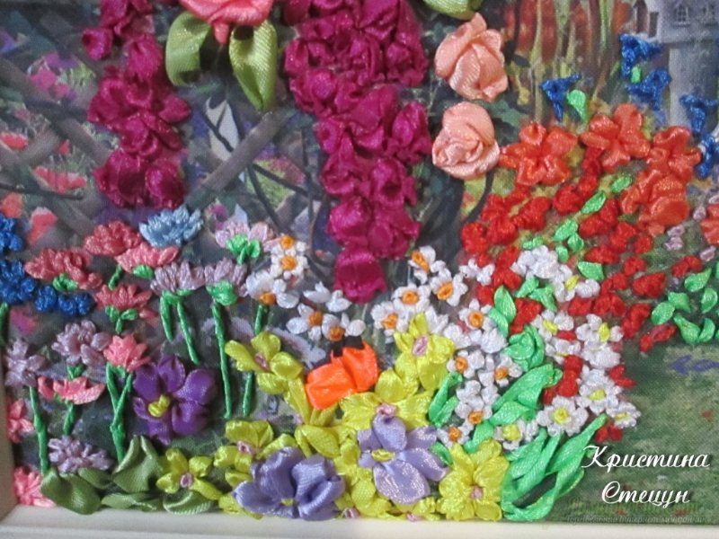 <div style=margin-left:10px><h1>Вышивка лентами </h1><p><a href="/catalog/kartiny/">Картини</a> » <a href="/catalog/kartiny/vyshitye/">Вишиті</a></p><i class="fa fa-map-marker"></i> Запорожская область, Мелитополь<br /><br /><div class="socdata"><script src="//yastatic.net/es5-shims/0.0.2/es5-shims.min.js"></script>
                                            <script src="//yastatic.net/share2/share.js"></script>
                                            <div class="ya-share2" data-services="facebook,gplus,twitter,lj,viber,whatsapp,skype" data-counter=""></div></div>