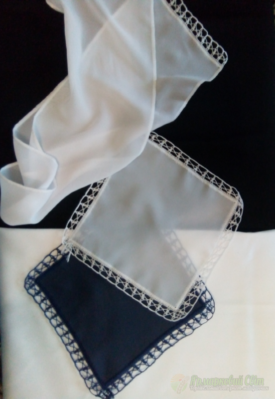 <div style=margin-left:10px><h1>.Комплект ′ Вдохновение ′</h1><p><a href="/catalog/shite/">Шиття</a> » <a href="/catalog/shite/tekstilnye-aksessuary/">Текстильні аксесуари</a></p><i class="fa fa-map-marker"></i> Донецкая область, Доброполье<br /><br /><div class="socdata"><script src="//yastatic.net/es5-shims/0.0.2/es5-shims.min.js"></script>
                                            <script src="//yastatic.net/share2/share.js"></script>
                                            <div class="ya-share2" data-services="facebook,gplus,twitter,lj,viber,whatsapp,skype" data-counter=""></div></div>