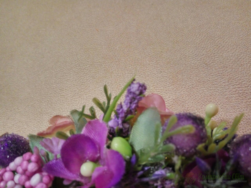 <div style=margin-left:10px><h1>Веночек с цветами. Обруч с цветами фиолетовый сиреневый розовый</h1><p><a href="/catalog/aksessuary/">Аксесуари</a> » <a href="/catalog/aksessuary/obruchi/">Обручі</a></p><i class="fa fa-map-marker"></i> Винницкая область, Винница<br /><br /><div class="socdata"><script src="//yastatic.net/es5-shims/0.0.2/es5-shims.min.js"></script>
                                            <script src="//yastatic.net/share2/share.js"></script>
                                            <div class="ya-share2" data-services="facebook,gplus,twitter,lj,viber,whatsapp,skype" data-counter=""></div></div>