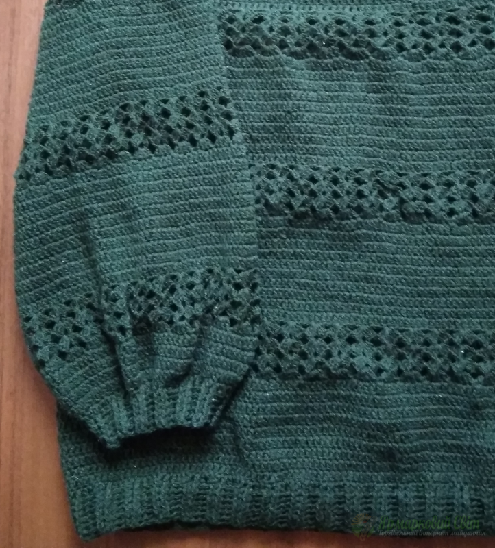 <div style=margin-left:10px><h1>Вязанная кофта</h1><p><a href="/catalog/shite/">Шиття</a> » <a href="/catalog/shite/shite--odejda/">Шиття, одяг</a></p><i class="fa fa-map-marker"></i> Полтавская область, Кременчуг<br /><br /><div class="socdata"><script src="//yastatic.net/es5-shims/0.0.2/es5-shims.min.js"></script>
                                            <script src="//yastatic.net/share2/share.js"></script>
                                            <div class="ya-share2" data-services="facebook,gplus,twitter,lj,viber,whatsapp,skype" data-counter=""></div></div>