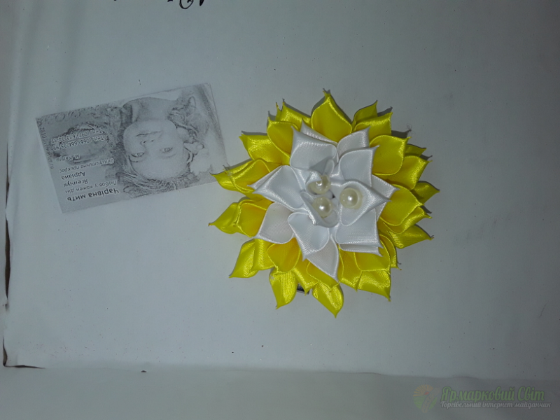 <div style=margin-left:10px><h1>Банти для маленьких леді</h1><p><a href="/catalog/aksessuary/">Аксесуари</a> » <a href="/catalog/aksessuary/banty/">Банти</a></p><i class="fa fa-map-marker"></i> Ивано-Франковская область, Калуш<br /><br /><div class="socdata"><script src="//yastatic.net/es5-shims/0.0.2/es5-shims.min.js"></script>
                                            <script src="//yastatic.net/share2/share.js"></script>
                                            <div class="ya-share2" data-services="facebook,gplus,twitter,lj,viber,whatsapp,skype" data-counter=""></div></div>