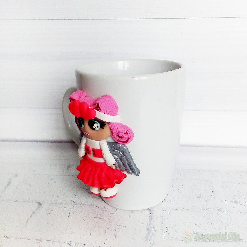 <div style=margin-left:10px><h1>Кукла LOL из полимерной глины на кружке</h1><p><a href="/catalog/dekor/">Декор</a> » <a href="/catalog/dekor/posuda/">Посуд</a></p><i class="fa fa-map-marker"></i> Донецкая область, Мариуполь<br /><br /><div class="socdata"><script src="//yastatic.net/es5-shims/0.0.2/es5-shims.min.js"></script>
                                            <script src="//yastatic.net/share2/share.js"></script>
                                            <div class="ya-share2" data-services="facebook,gplus,twitter,lj,viber,whatsapp,skype" data-counter=""></div></div>