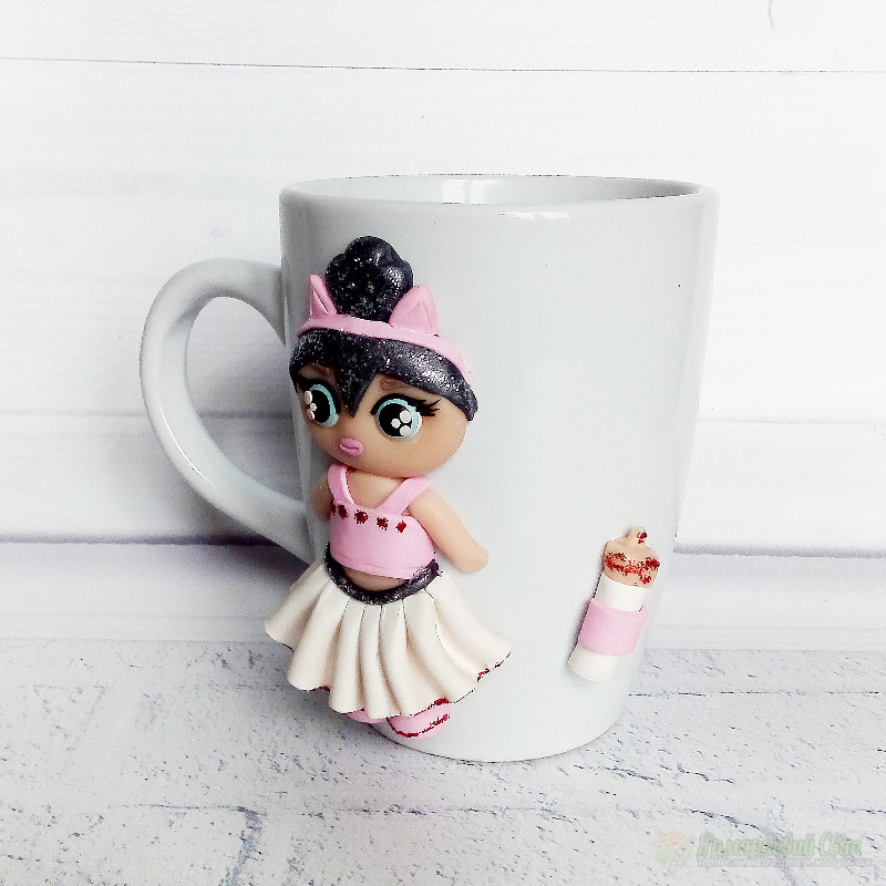 <div style=margin-left:10px><h1>Кружка для девочки с куклой LOL</h1><p><a href="/catalog/dekor/">Декор</a> » <a href="/catalog/dekor/posuda/">Посуд</a></p><i class="fa fa-map-marker"></i> Донецкая область, Мариуполь<br /><br /><div class="socdata"><script src="//yastatic.net/es5-shims/0.0.2/es5-shims.min.js"></script>
                                            <script src="//yastatic.net/share2/share.js"></script>
                                            <div class="ya-share2" data-services="facebook,gplus,twitter,lj,viber,whatsapp,skype" data-counter=""></div></div>