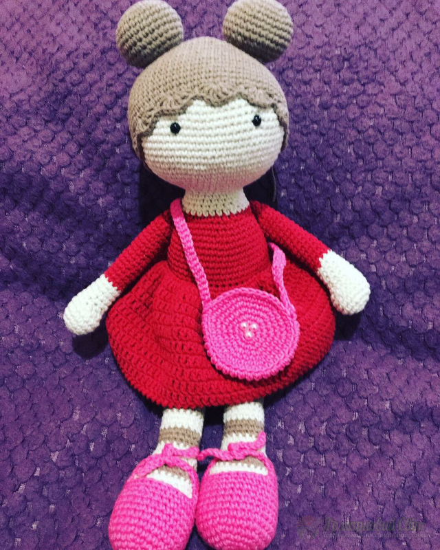 <div style=margin-left:10px><h1>Вязаная кукла Дуду</h1><p><a href="/catalog/ukrasheniya/">Прикраси</a> » <a href="/catalog/ukrasheniya/igrushki/">Iграшки</a></p><i class="fa fa-map-marker"></i> Киевская область, Буча<br /><br /><div class="socdata"><script src="//yastatic.net/es5-shims/0.0.2/es5-shims.min.js"></script>
                                            <script src="//yastatic.net/share2/share.js"></script>
                                            <div class="ya-share2" data-services="facebook,gplus,twitter,lj,viber,whatsapp,skype" data-counter=""></div></div>