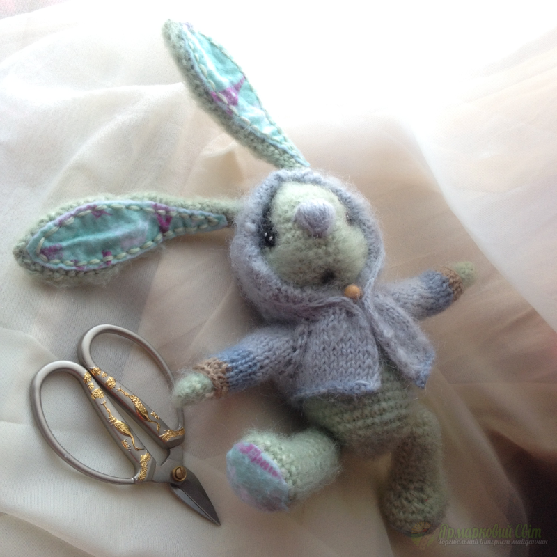 <div style=margin-left:10px><h1>Handmade сувениры ручной работы </h1><p><a href="/catalog/miniatyury/">Мініатюри</a> » <a href="/catalog/miniatyury/raznoe/">Рiзне</a></p><i class="fa fa-map-marker"></i> Черкасская область, Каменка<br /><br /><div class="socdata"><script src="//yastatic.net/es5-shims/0.0.2/es5-shims.min.js"></script>
                                            <script src="//yastatic.net/share2/share.js"></script>
                                            <div class="ya-share2" data-services="facebook,gplus,twitter,lj,viber,whatsapp,skype" data-counter=""></div></div>