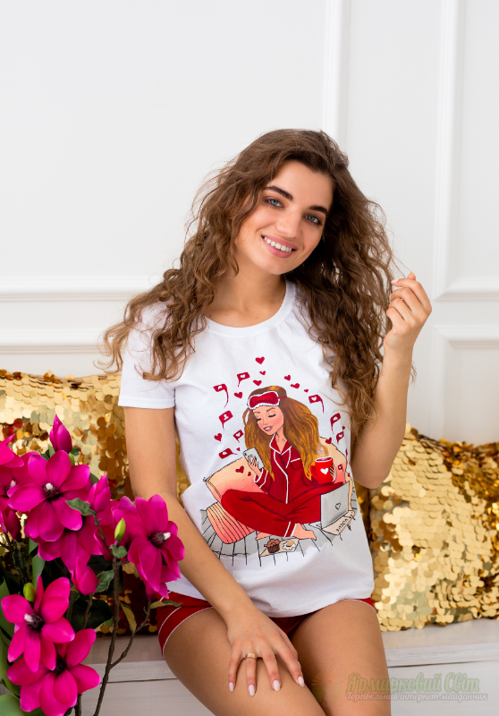 <div style=margin-left:10px><h1>Пижама с ручной росписью</h1><p><a href="/catalog/kartiny/">Картини</a> » <a href="/catalog/kartiny/na-tkani/">На тканинi</a></p><i class="fa fa-map-marker"></i> Полтавская область, Кременчуг<br /><br /><div class="socdata"><script src="//yastatic.net/es5-shims/0.0.2/es5-shims.min.js"></script>
                                            <script src="//yastatic.net/share2/share.js"></script>
                                            <div class="ya-share2" data-services="facebook,gplus,twitter,lj,viber,whatsapp,skype" data-counter=""></div></div>