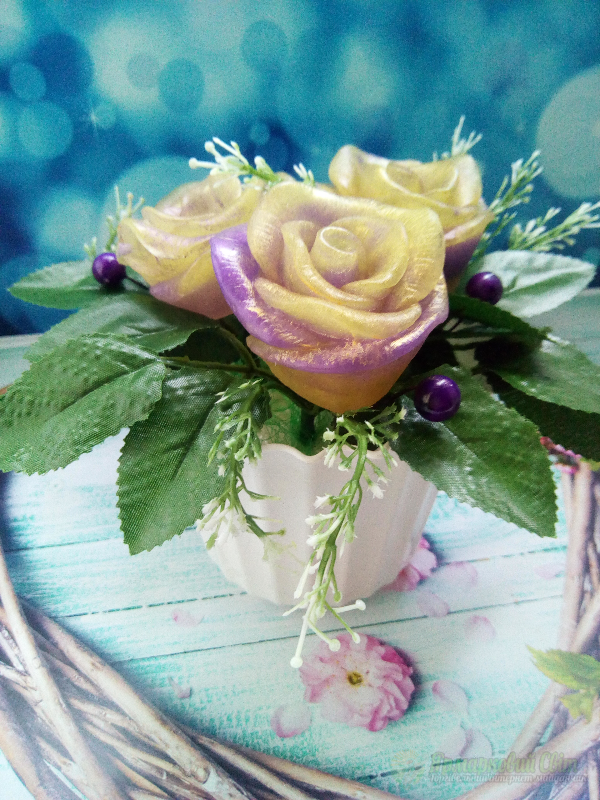 <div style=margin-left:10px><h1>Букет из мыла " Неотразимый"</h1><p><a href="/catalog/dekor/">Декор</a> » <a href="/catalog/dekor/drugoe/">Iнше</a></p><i class="fa fa-map-marker"></i> Запорожская область, Запорожье<br /><br /><div class="socdata"><script src="//yastatic.net/es5-shims/0.0.2/es5-shims.min.js"></script>
                                            <script src="//yastatic.net/share2/share.js"></script>
                                            <div class="ya-share2" data-services="facebook,gplus,twitter,lj,viber,whatsapp,skype" data-counter=""></div></div>