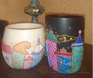 <div style=margin-left:10px><h1>Подарунок для дорогої людини</h1><p><a href="/catalog/dekor/">Декор</a> » <a href="/catalog/dekor/posuda/">Посуд</a></p><i class="fa fa-map-marker"></i> Киевская область, Киев<br /><br /><div class="socdata"><script src="//yastatic.net/es5-shims/0.0.2/es5-shims.min.js"></script>
                                            <script src="//yastatic.net/share2/share.js"></script>
                                            <div class="ya-share2" data-services="facebook,gplus,twitter,lj,viber,whatsapp,skype" data-counter=""></div></div>