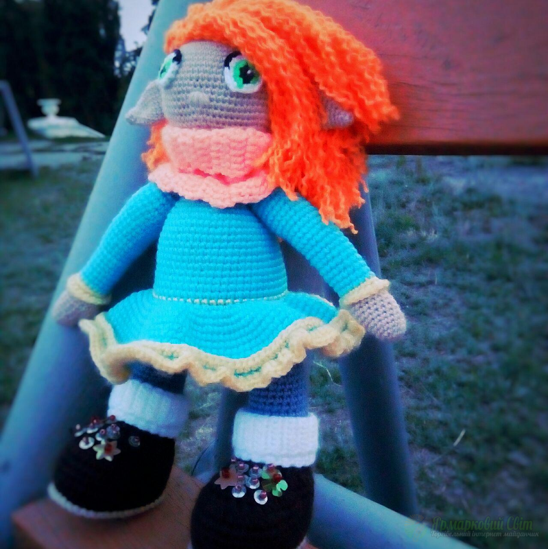 <div style=margin-left:10px><h1>Кукла "Гнома Лили"</h1><p><a href="/catalog/igrushki/">Iграшки</a> » <a href="/catalog/igrushki/kukly/">Кукли</a></p><i class="fa fa-map-marker"></i> Днепропетровская область, Никополь<br /><br /><div class="socdata"><script src="//yastatic.net/es5-shims/0.0.2/es5-shims.min.js"></script>
                                            <script src="//yastatic.net/share2/share.js"></script>
                                            <div class="ya-share2" data-services="facebook,gplus,twitter,lj,viber,whatsapp,skype" data-counter=""></div></div>