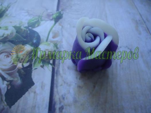 <div style=margin-left:10px><h1>Мыло "Бутон розы"</h1><p><a href="/catalog/podarki--suveniry/">Подарунки, сувеніри</a> » <a href="/catalog/podarki--suveniry/mylo/">Мило</a></p><i class="fa fa-map-marker"></i> Херсонская область, Херсон<br /><br /><div class="socdata"><script src="//yastatic.net/es5-shims/0.0.2/es5-shims.min.js"></script>
                                            <script src="//yastatic.net/share2/share.js"></script>
                                            <div class="ya-share2" data-services="facebook,gplus,twitter,lj,viber,whatsapp,skype" data-counter=""></div></div>