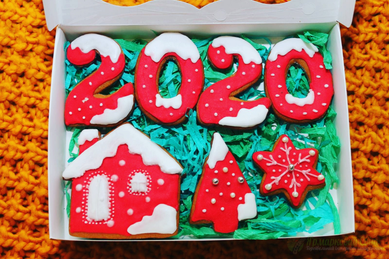 <div style=margin-left:10px><h1>Імбирні пряники на замовлення</h1><p><a href="/catalog/ukrasheniya/">Прикраси</a> » <a href="/catalog/ukrasheniya/podarki/">Подарунки</a></p><i class="fa fa-map-marker"></i> Днепропетровская область, Днепропетровск<br /><br /><div class="socdata"><script src="//yastatic.net/es5-shims/0.0.2/es5-shims.min.js"></script>
                                            <script src="//yastatic.net/share2/share.js"></script>
                                            <div class="ya-share2" data-services="facebook,gplus,twitter,lj,viber,whatsapp,skype" data-counter=""></div></div>