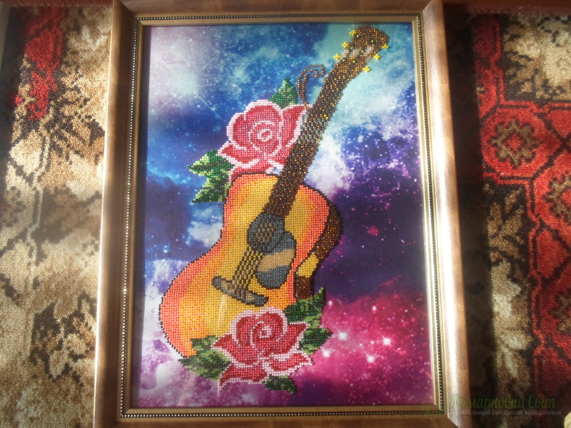 <div style=margin-left:10px><h1>Картини вишиті бісером</h1><p><a href="/catalog/kartiny/">Картини</a> » <a href="/catalog/kartiny/vyshitye/">Вишиті</a></p><i class="fa fa-map-marker"></i> Днепропетровская область, Вольногорск<br /><br /><div class="socdata"><script src="//yastatic.net/es5-shims/0.0.2/es5-shims.min.js"></script>
                                            <script src="//yastatic.net/share2/share.js"></script>
                                            <div class="ya-share2" data-services="facebook,gplus,twitter,lj,viber,whatsapp,skype" data-counter=""></div></div>