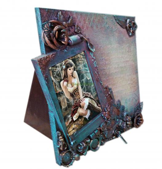 <div style=margin-left:10px><h1>Необычная фоторамка,оригинальный подарок девушке на день рождения</h1><p><a href="/catalog/podarki--suveniry/">Подарунки, сувеніри</a> » <a href="/catalog/podarki--suveniry/podarki/">Подарунки</a></p><i class="fa fa-map-marker"></i> Донецкая область, Мариуполь<br /><br /><div class="socdata"><script src="//yastatic.net/es5-shims/0.0.2/es5-shims.min.js"></script>
                                            <script src="//yastatic.net/share2/share.js"></script>
                                            <div class="ya-share2" data-services="facebook,gplus,twitter,lj,viber,whatsapp,skype" data-counter=""></div></div>