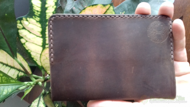 <div style=margin-left:10px><h1>Обкладинка на паспорт</h1><p><a href="/catalog/ukrasheniya/">Прикраси</a> » <a href="/catalog/ukrasheniya/podarki/">Подарунки</a></p><i class="fa fa-map-marker"></i> Киевская область, Киев<br /><br /><div class="socdata"><script src="//yastatic.net/es5-shims/0.0.2/es5-shims.min.js"></script>
                                            <script src="//yastatic.net/share2/share.js"></script>
                                            <div class="ya-share2" data-services="facebook,gplus,twitter,lj,viber,whatsapp,skype" data-counter=""></div></div>