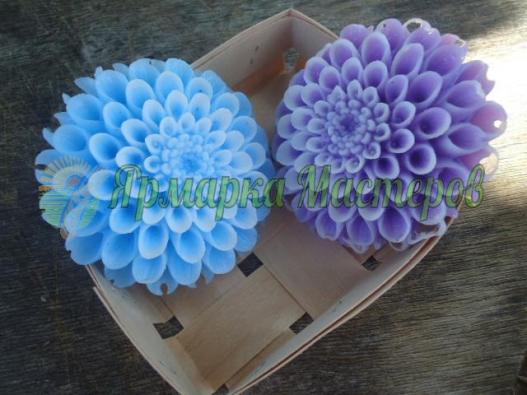 <div style=margin-left:10px><h1>Мыло "Георгина"</h1><p><a href="/catalog/podarki--suveniry/">Подарунки, сувеніри</a> » <a href="/catalog/podarki--suveniry/mylo/">Мило</a></p><i class="fa fa-map-marker"></i> Херсонская область, Херсон<br /><br /><div class="socdata"><script src="//yastatic.net/es5-shims/0.0.2/es5-shims.min.js"></script>
                                            <script src="//yastatic.net/share2/share.js"></script>
                                            <div class="ya-share2" data-services="facebook,gplus,twitter,lj,viber,whatsapp,skype" data-counter=""></div></div>