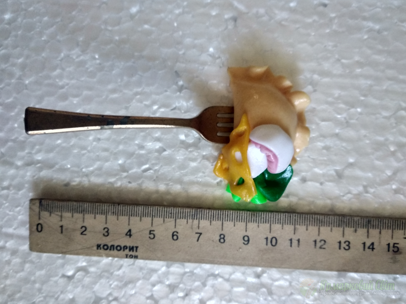 <div style=margin-left:10px><h1>Магниты с полимерной глины</h1><p><a href="/catalog/lepka/">Ліплення</a> » <a href="/catalog/lepka/polimernaya-glina/">Полімерна глина
</a></p><i class="fa fa-map-marker"></i> Полтавская область, Полтава<br /><br /><div class="socdata"><script src="//yastatic.net/es5-shims/0.0.2/es5-shims.min.js"></script>
                                            <script src="//yastatic.net/share2/share.js"></script>
                                            <div class="ya-share2" data-services="facebook,gplus,twitter,lj,viber,whatsapp,skype" data-counter=""></div></div>