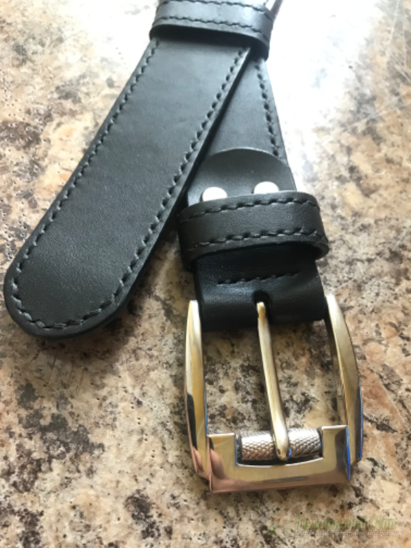 <div style=margin-left:10px><h1>Шкіряні ремні </h1><p><a href="/catalog/shite/">Шиття</a> » <a href="/catalog/shite/shite--odejda/">Шиття, одяг</a></p><i class="fa fa-map-marker"></i> Ровенская область, Кузнецовск<br /><br /><script src="//yastatic.net/es5-shims/0.0.2/es5-shims.min.js"></script>
                                            <script src="//yastatic.net/share2/share.js"></script>
                                            <div class="ya-share2" data-services="facebook,gplus,twitter,lj,viber,whatsapp,skype" data-counter=""></div><br /><div class="socdata"></div></div>
