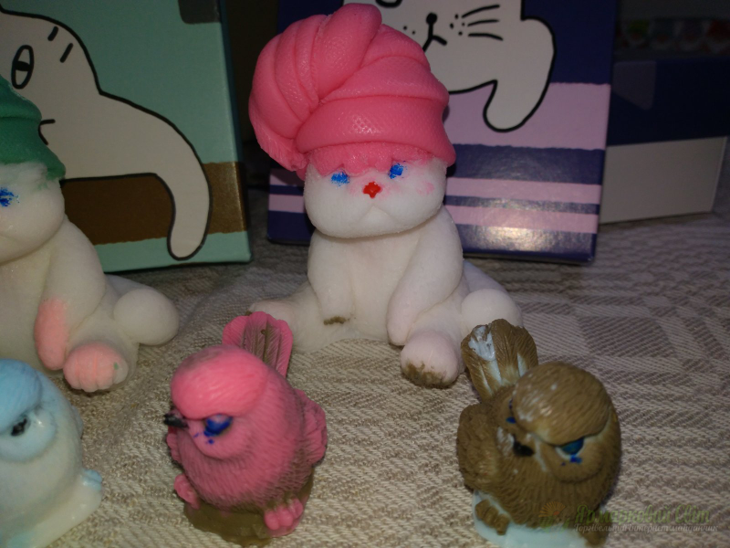 <div style=margin-left:10px><h1>мыло ручной работы очаровашка котик Саймик</h1><p><a href="/catalog/podarki--suveniry/">Подарунки, сувеніри</a> » <a href="/catalog/podarki--suveniry/mylo/">Мило</a></p><i class="fa fa-map-marker"></i> Киевская область, Киев<br /><br /><div class="socdata"><script src="//yastatic.net/es5-shims/0.0.2/es5-shims.min.js"></script>
                                            <script src="//yastatic.net/share2/share.js"></script>
                                            <div class="ya-share2" data-services="facebook,gplus,twitter,lj,viber,whatsapp,skype" data-counter=""></div></div>