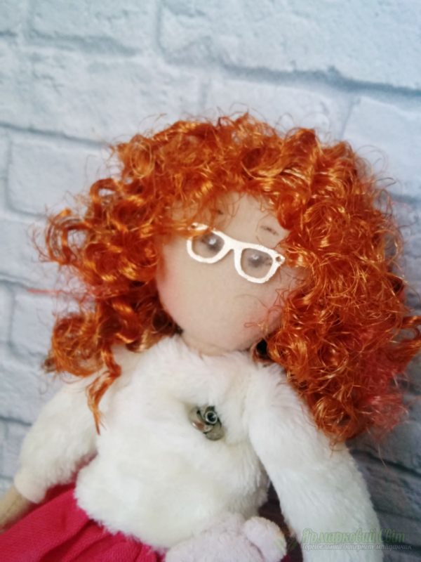 <div style=margin-left:10px><h1>Кукла мишкина подружка </h1><p><a href="/catalog/igrushki/">Iграшки</a> » <a href="/catalog/igrushki/kukly/">Кукли</a></p><i class="fa fa-map-marker"></i> Кировоградская область, Кировоград<br /><br /><div class="socdata"><script src="//yastatic.net/es5-shims/0.0.2/es5-shims.min.js"></script>
                                            <script src="//yastatic.net/share2/share.js"></script>
                                            <div class="ya-share2" data-services="facebook,gplus,twitter,lj,viber,whatsapp,skype" data-counter=""></div></div>