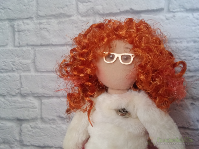 <div style=margin-left:10px><h1>Кукла мишкина подружка </h1><p><a href="/catalog/igrushki/">Iграшки</a> » <a href="/catalog/igrushki/kukly/">Кукли</a></p><i class="fa fa-map-marker"></i> Кировоградская область, Кировоград<br /><br /><div class="socdata"><script src="//yastatic.net/es5-shims/0.0.2/es5-shims.min.js"></script>
                                            <script src="//yastatic.net/share2/share.js"></script>
                                            <div class="ya-share2" data-services="facebook,gplus,twitter,lj,viber,whatsapp,skype" data-counter=""></div></div>