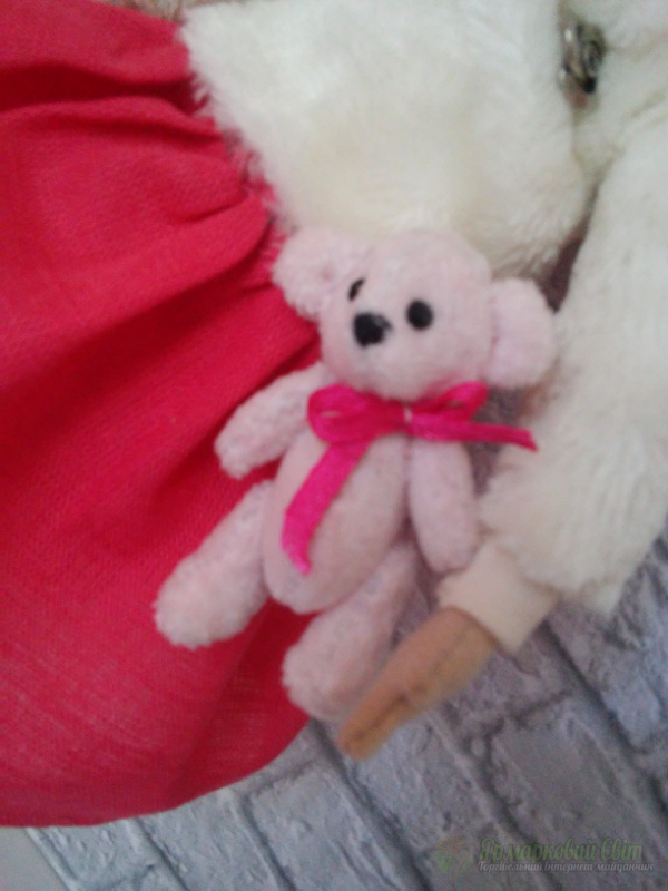 <div style=margin-left:10px><h1>Кукла мишкина подружка </h1><p><a href="/catalog/igrushki/">Iграшки</a> » <a href="/catalog/igrushki/kukly/">Кукли</a></p><i class="fa fa-map-marker"></i> Кировоградская область, Кировоград<br /><br /><div class="socdata"><script src="//yastatic.net/es5-shims/0.0.2/es5-shims.min.js"></script>
                                            <script src="//yastatic.net/share2/share.js"></script>
                                            <div class="ya-share2" data-services="facebook,gplus,twitter,lj,viber,whatsapp,skype" data-counter=""></div></div>