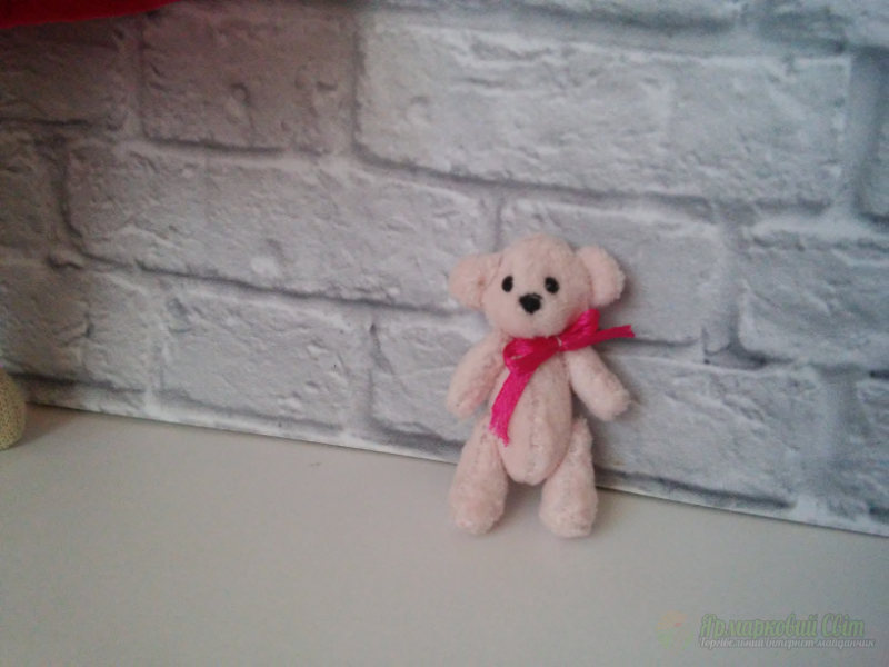 <div style=margin-left:10px><h1>Кукла мишкина подружка </h1><p><a href="/catalog/igrushki/">Iграшки</a> » <a href="/catalog/igrushki/kukly/">Кукли</a></p><i class="fa fa-map-marker"></i> Кировоградская область, Кировоград<br /><br /><div class="socdata"><script src="//yastatic.net/es5-shims/0.0.2/es5-shims.min.js"></script>
                                            <script src="//yastatic.net/share2/share.js"></script>
                                            <div class="ya-share2" data-services="facebook,gplus,twitter,lj,viber,whatsapp,skype" data-counter=""></div></div>