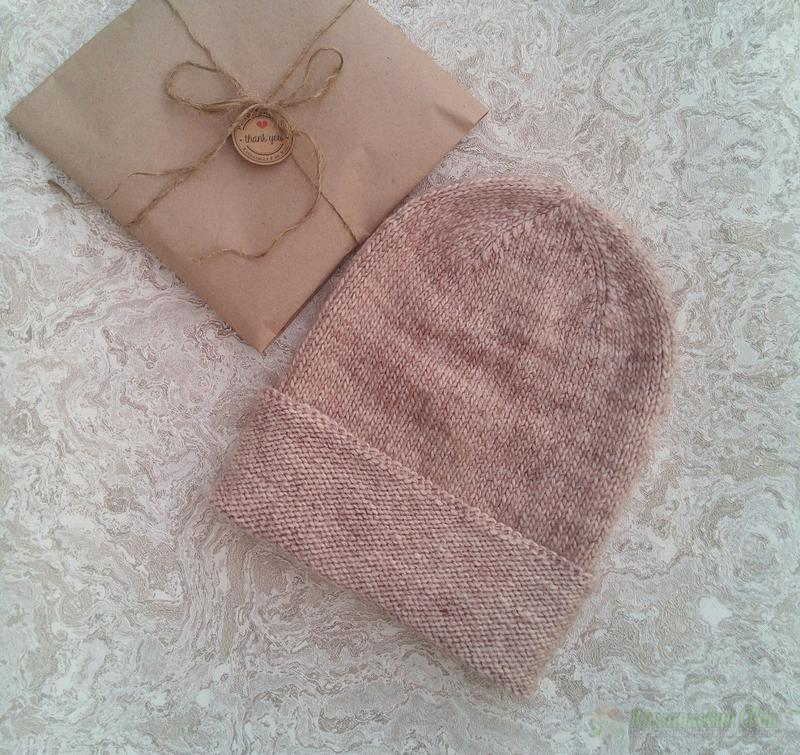 <div style=margin-left:10px><h1>Женская шапочка бини с подворотом без швов 02</h1><p><a href="/catalog/golovnue_ubory/">Головні убори
</a> » <a href="/catalog/golovnue_ubory/shapki/">Шапки</a></p><i class="fa fa-map-marker"></i> Запорожская область, Запорожье<br /><br /><div class="socdata"><script src="//yastatic.net/es5-shims/0.0.2/es5-shims.min.js"></script>
                                            <script src="//yastatic.net/share2/share.js"></script>
                                            <div class="ya-share2" data-services="facebook,gplus,twitter,lj,viber,whatsapp,skype" data-counter=""></div></div>