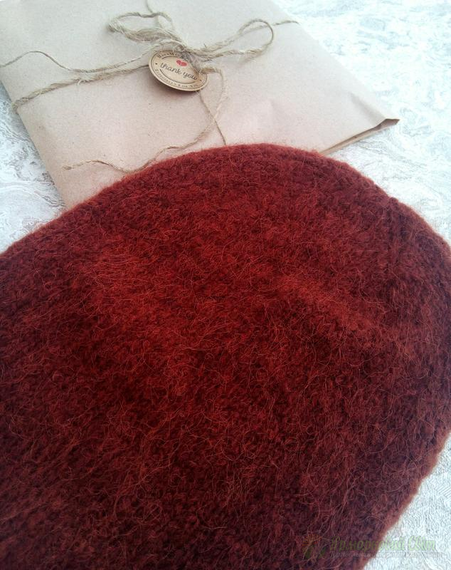 <div style=margin-left:10px><h1>Женская шапочка бини  без швов 02</h1><p><a href="/catalog/golovnue_ubory/">Головні убори
</a> » <a href="/catalog/golovnue_ubory/shapki/">Шапки</a></p><i class="fa fa-map-marker"></i> Запорожская область, Запорожье<br /><br /><div class="socdata"><script src="//yastatic.net/es5-shims/0.0.2/es5-shims.min.js"></script>
                                            <script src="//yastatic.net/share2/share.js"></script>
                                            <div class="ya-share2" data-services="facebook,gplus,twitter,lj,viber,whatsapp,skype" data-counter=""></div></div>