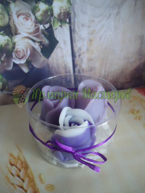 <div style=margin-left:10px><h1>Набор мыла "Коробочка Роз"</h1><p><a href="/catalog/podarki--suveniry/">Подарунки, сувеніри</a> » <a href="/catalog/podarki--suveniry/mylo/">Мило</a></p><i class="fa fa-map-marker"></i> Херсонская область, Херсон<br /><br /><div class="socdata"><script src="//yastatic.net/es5-shims/0.0.2/es5-shims.min.js"></script>
                                            <script src="//yastatic.net/share2/share.js"></script>
                                            <div class="ya-share2" data-services="facebook,gplus,twitter,lj,viber,whatsapp,skype" data-counter=""></div></div>