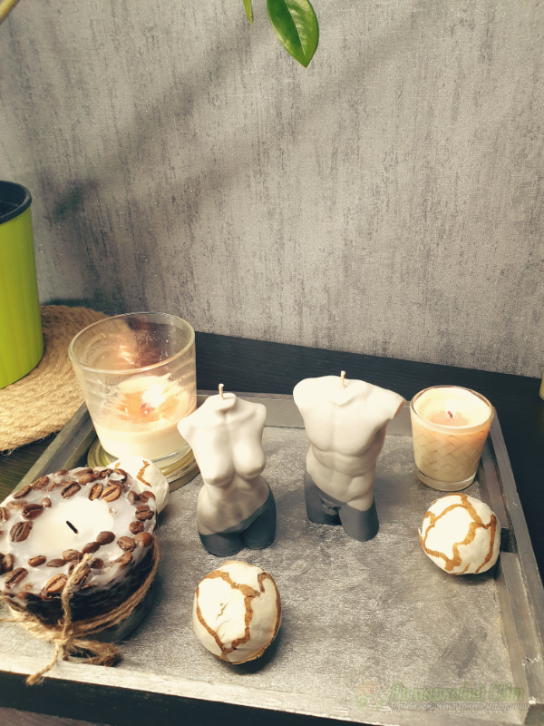 <div style=margin-left:10px><h1>Соевые свечи "Адам" и "Ева"</h1><p><a href="/catalog/dekor/">Декор</a> » <a href="/catalog/dekor/svechi/">Свічки</a></p><i class="fa fa-map-marker"></i> Киевская область, Вишневое<br /><br /><div class="socdata"><script src="//yastatic.net/es5-shims/0.0.2/es5-shims.min.js"></script>
                                            <script src="//yastatic.net/share2/share.js"></script>
                                            <div class="ya-share2" data-services="facebook,gplus,twitter,lj,viber,whatsapp,skype" data-counter=""></div></div>