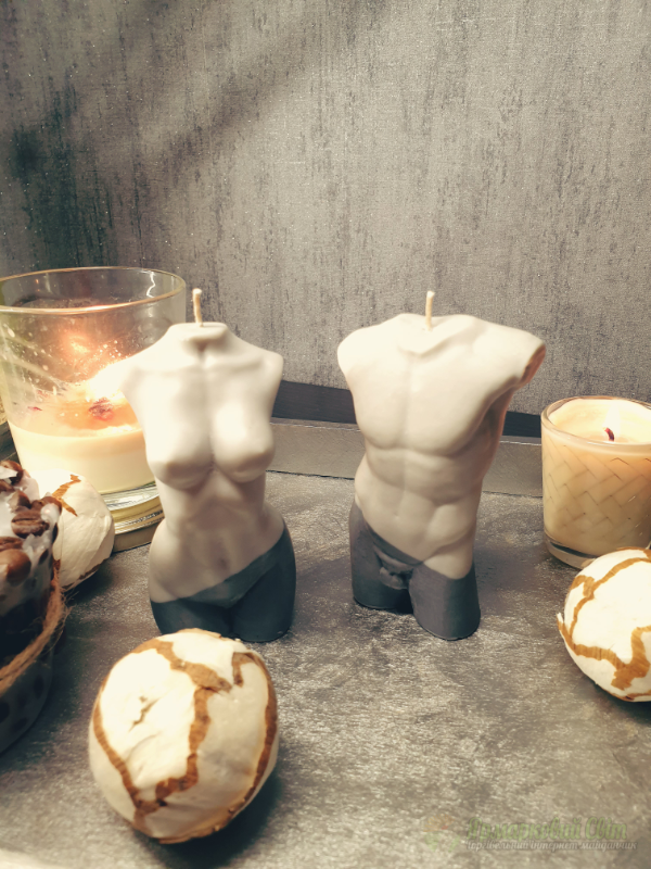 <div style=margin-left:10px><h1>Соевые свечи "Адам" и "Ева"</h1><p><a href="/catalog/dekor/">Декор</a> » <a href="/catalog/dekor/svechi/">Свічки</a></p><i class="fa fa-map-marker"></i> Киевская область, Вишневое<br /><br /><div class="socdata"><script src="//yastatic.net/es5-shims/0.0.2/es5-shims.min.js"></script>
                                            <script src="//yastatic.net/share2/share.js"></script>
                                            <div class="ya-share2" data-services="facebook,gplus,twitter,lj,viber,whatsapp,skype" data-counter=""></div></div>