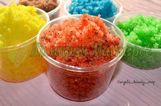 <div style=margin-left:10px><h1>Скраб для тела</h1><p><a href="/catalog/kosmetika/">Косметика</a> » <a href="/catalog/kosmetika/dlya-tela/">Для тіла
</a></p><i class="fa fa-map-marker"></i> Черновицкая область, Черновцы<br /><br /><div class="socdata"><script src="//yastatic.net/es5-shims/0.0.2/es5-shims.min.js"></script>
                                            <script src="//yastatic.net/share2/share.js"></script>
                                            <div class="ya-share2" data-services="facebook,gplus,twitter,lj,viber,whatsapp,skype" data-counter=""></div></div>