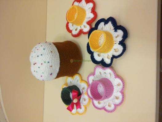 <div style=margin-left:10px><h1>Подарки на пасху!!!</h1><p><a href="/catalog/podarki--suveniry/">Подарунки, сувеніри</a> » <a href="/catalog/podarki--suveniry/podarki/">Подарунки</a></p><i class="fa fa-map-marker"></i> Одесская область, Одесса<br /><br /><div class="socdata"><script src="//yastatic.net/es5-shims/0.0.2/es5-shims.min.js"></script>
                                            <script src="//yastatic.net/share2/share.js"></script>
                                            <div class="ya-share2" data-services="facebook,gplus,twitter,lj,viber,whatsapp,skype" data-counter=""></div></div>