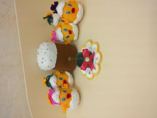 <div style=margin-left:10px><h1>Пасхальные цыплята!!!</h1><p><a href="/catalog/podarki--suveniry/">Подарунки, сувеніри</a> » <a href="/catalog/podarki--suveniry/podarki/">Подарунки</a></p><i class="fa fa-map-marker"></i> Одесская область, Одесса<br /><br /><div class="socdata"><script src="//yastatic.net/es5-shims/0.0.2/es5-shims.min.js"></script>
                                            <script src="//yastatic.net/share2/share.js"></script>
                                            <div class="ya-share2" data-services="facebook,gplus,twitter,lj,viber,whatsapp,skype" data-counter=""></div></div>