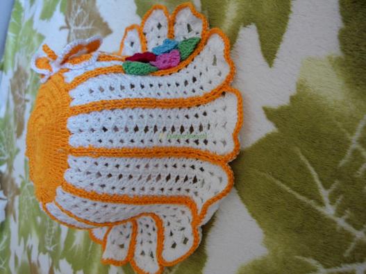 <div style=margin-left:10px><h1>Летняя панамка РОМАШКА</h1><p><a href="/catalog/golovnue_ubory/">Головні убори
</a> » <a href="/catalog/golovnue_ubory/shapki/">Шапки</a></p><i class="fa fa-map-marker"></i> Одесская область, Одесса<br /><br /><div class="socdata"><script src="//yastatic.net/es5-shims/0.0.2/es5-shims.min.js"></script>
                                            <script src="//yastatic.net/share2/share.js"></script>
                                            <div class="ya-share2" data-services="facebook,gplus,twitter,lj,viber,whatsapp,skype" data-counter=""></div></div>