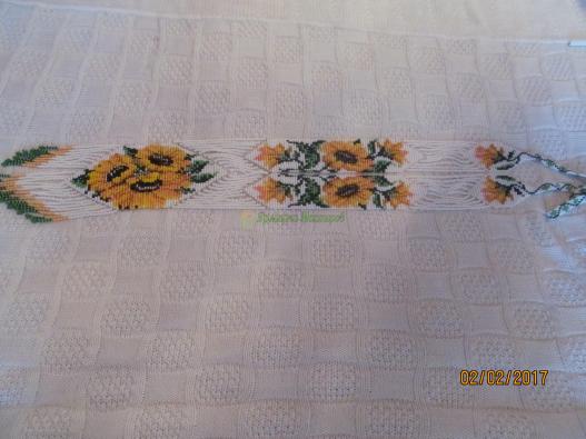 <div style=margin-left:10px><h1>гердан подсолнухи</h1><p><a href="/catalog/bijuteriya/">Біжутерія</a> » <a href="/catalog/bijuteriya/kole--ojerele/">Кольє, намисто</a></p><i class="fa fa-map-marker"></i> Запорожская область, Запорожье<br /><br /><div class="socdata"><script src="//yastatic.net/es5-shims/0.0.2/es5-shims.min.js"></script>
                                            <script src="//yastatic.net/share2/share.js"></script>
                                            <div class="ya-share2" data-services="facebook,gplus,twitter,lj,viber,whatsapp,skype" data-counter=""></div></div>